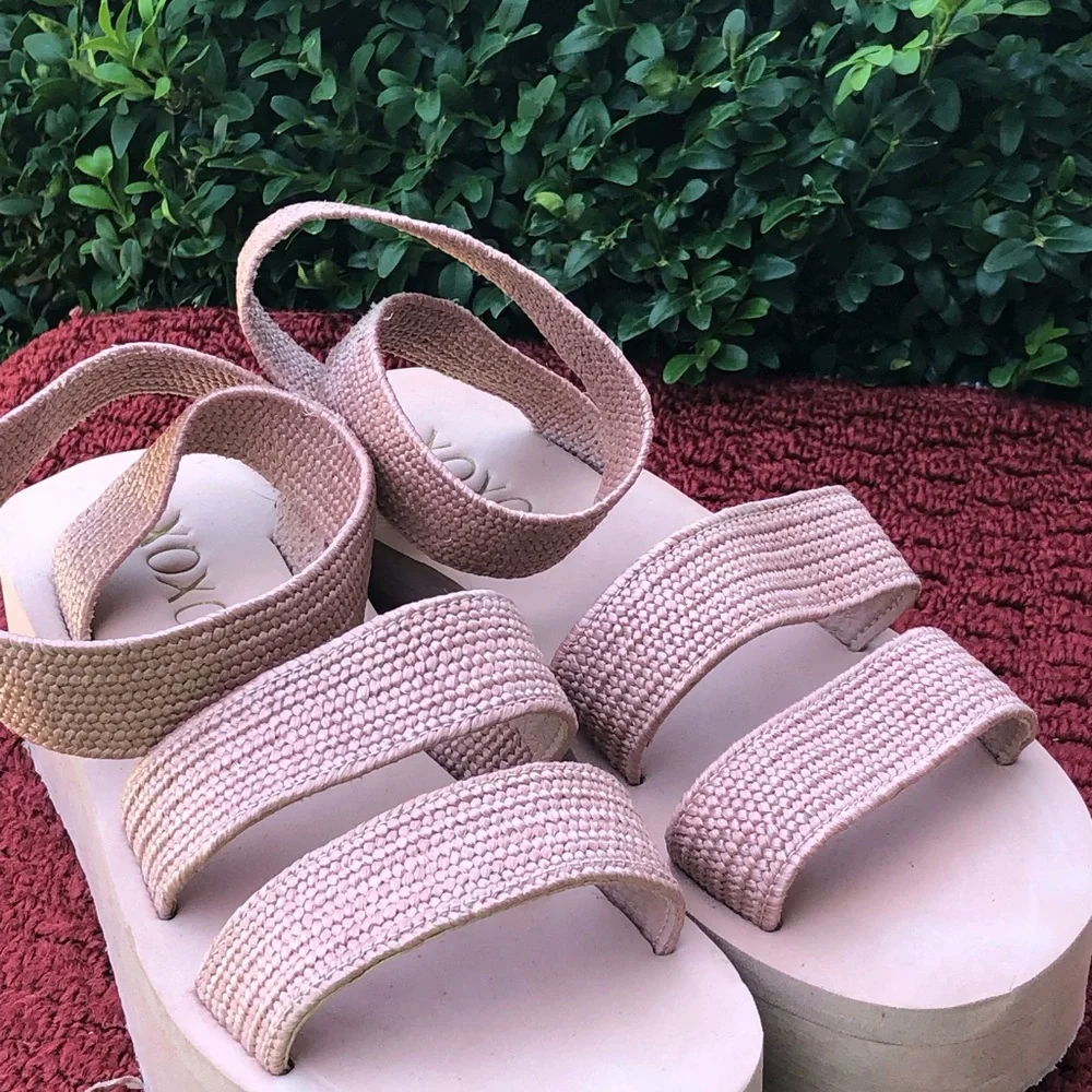 XOXO Bill Women’s Pink Neutral Woven Platform Sandals Size 8M